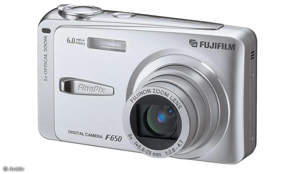 Fuji Finepix F650 Vorderansicht