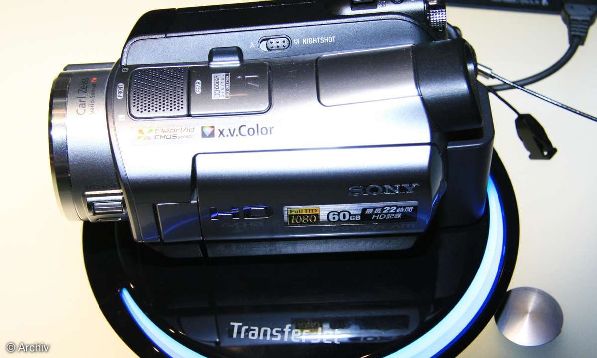 CES 2008: Full-HD-Camcorder