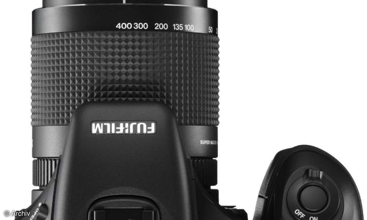 Fujifilm FinePix S100FS