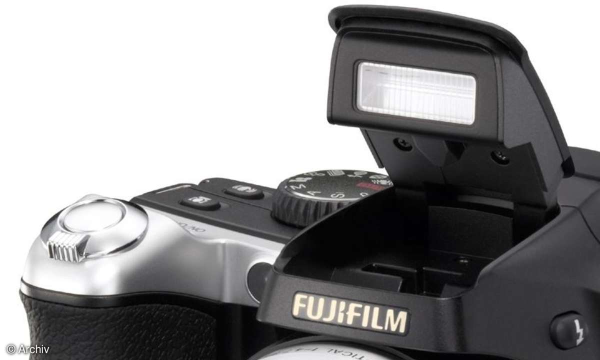 Fujifilm FinePix S8100fd