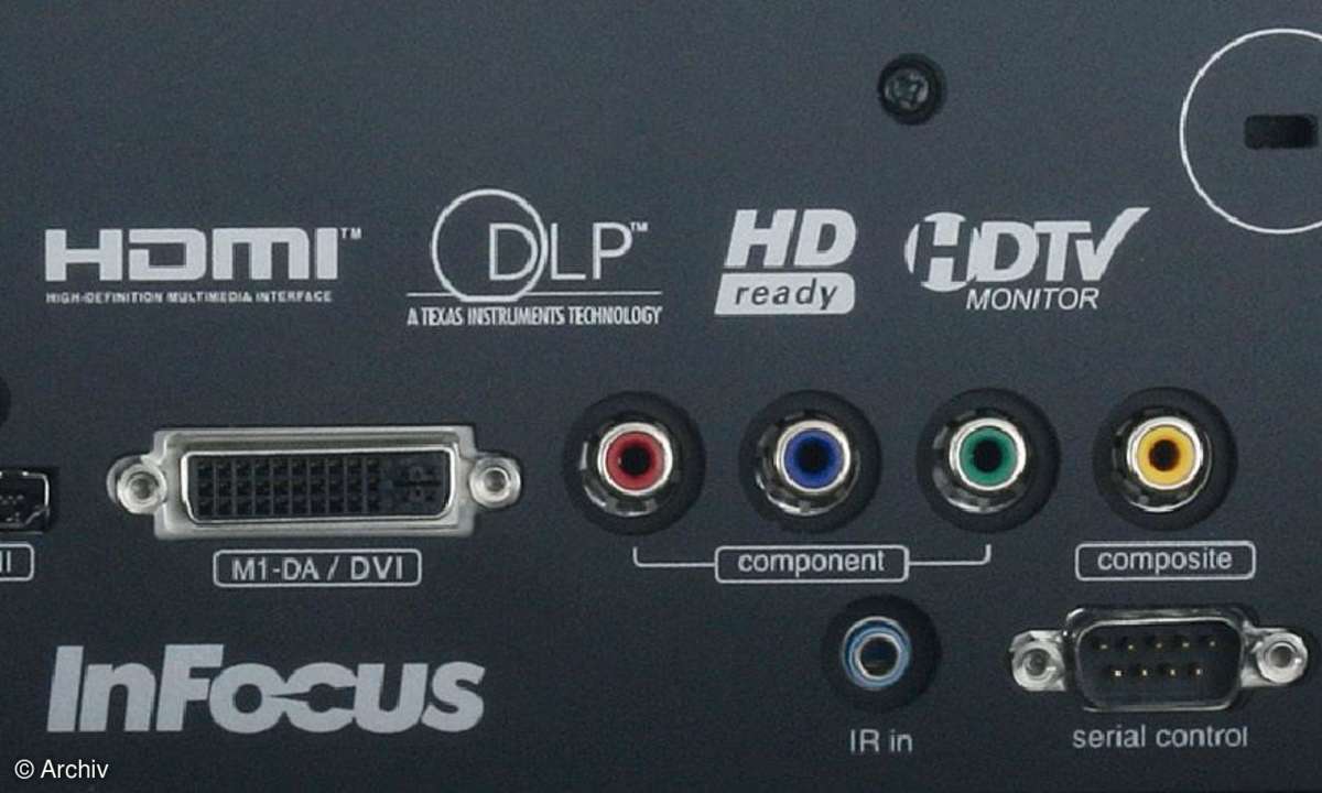 InFocus IN 82