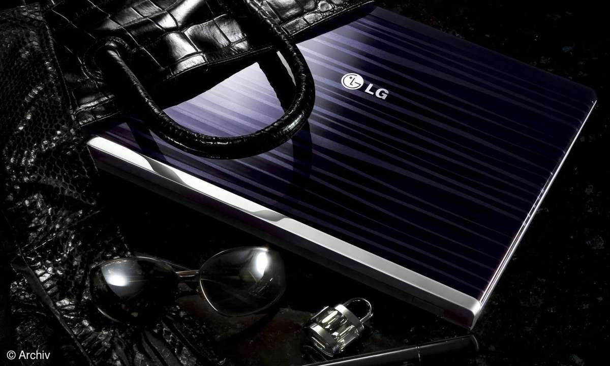 LG P300