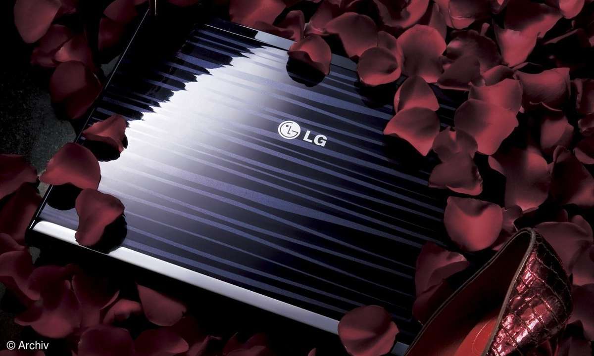 LG P300