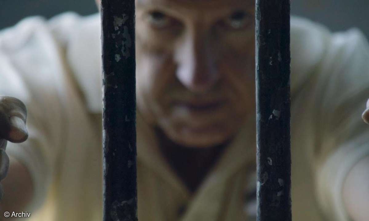 Hinter Gittern
