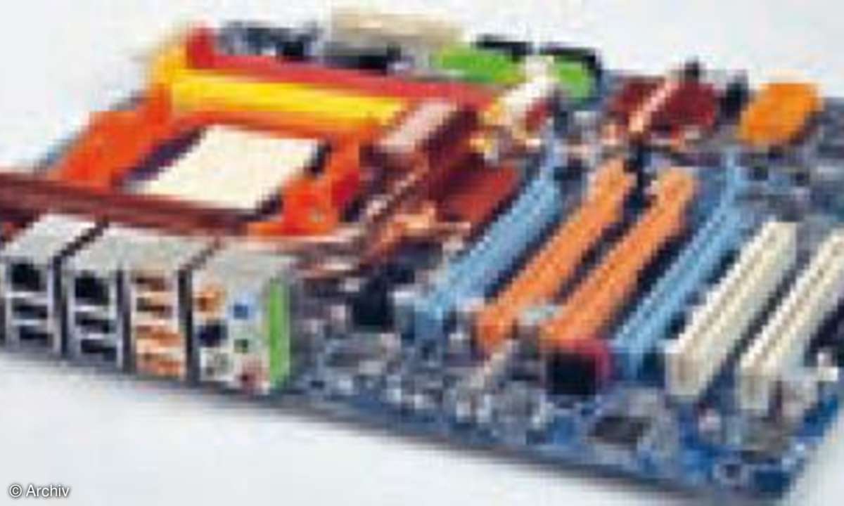 Hardware Vergleichstest Motherboards: Billige gegen teure Mainboards