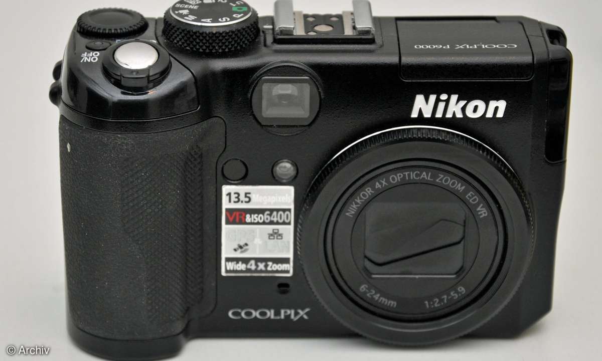 Nikon Coolpix P6000