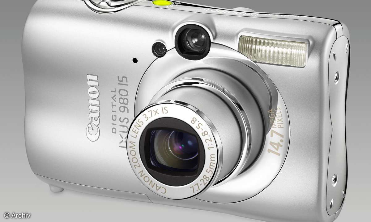 Canon Ixus 980 IS