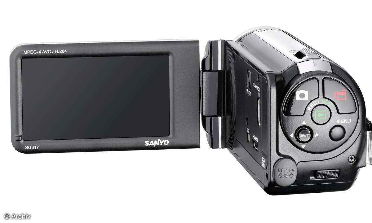 Sanyo Xacti FH1