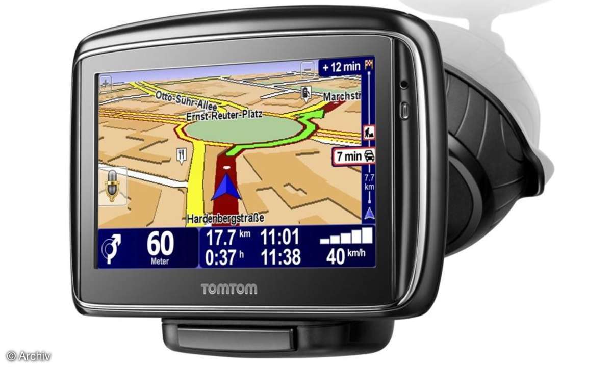 TomTom Go 940 Live mit Sprachsteuerung und lokaler Suche