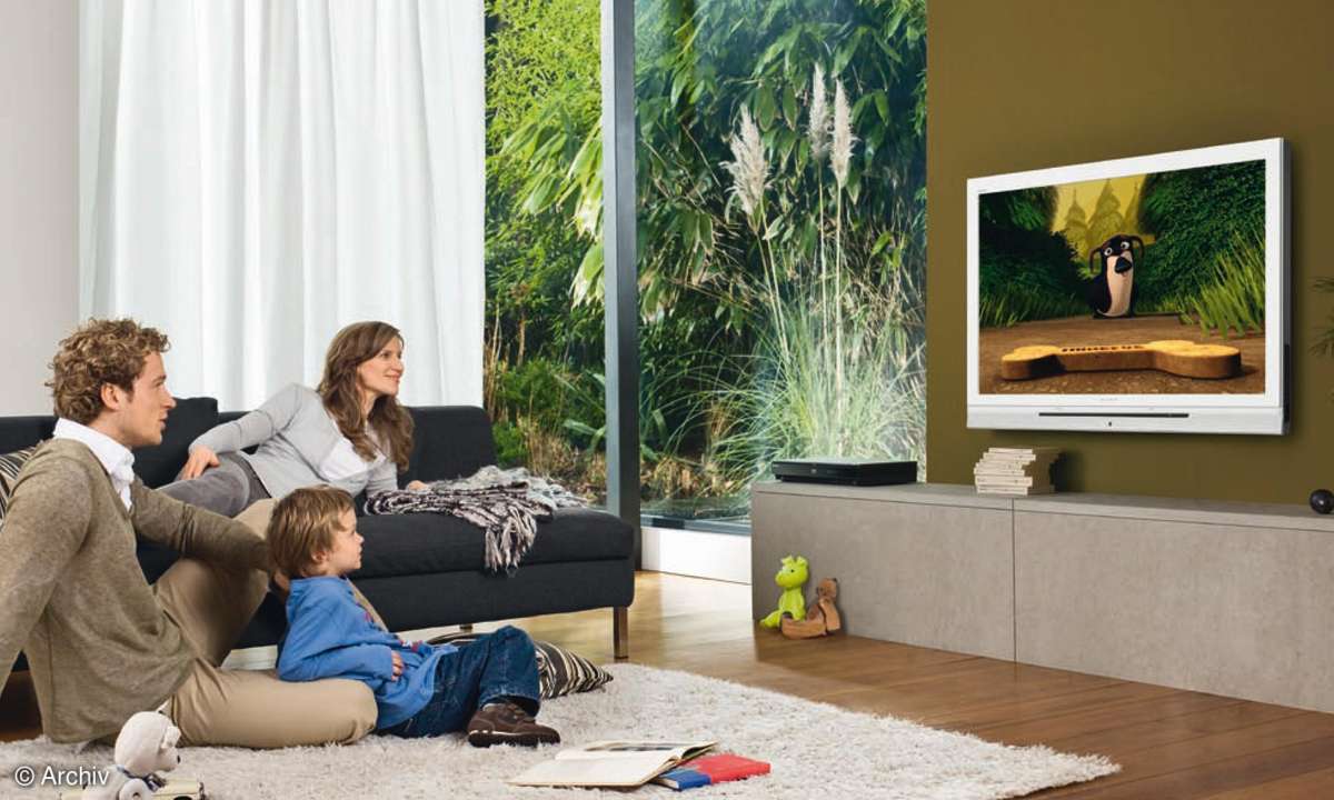 Fernsehen im Wohnzimmer