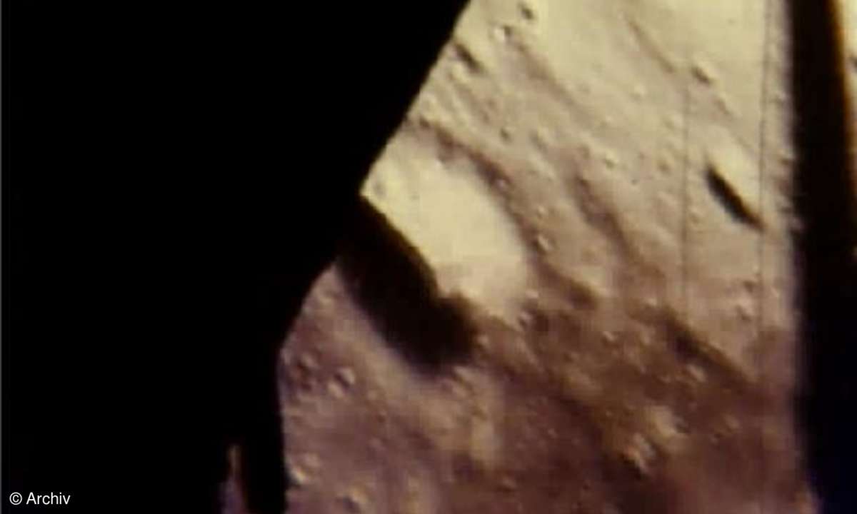 APOLLO 11: Landing the Eagle - The Final Approach