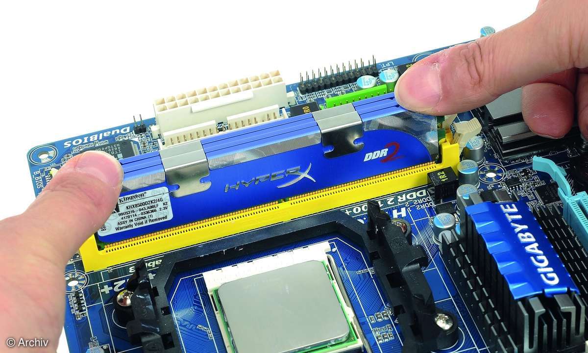 PC Komponente Gehäuse Mainboard CPU