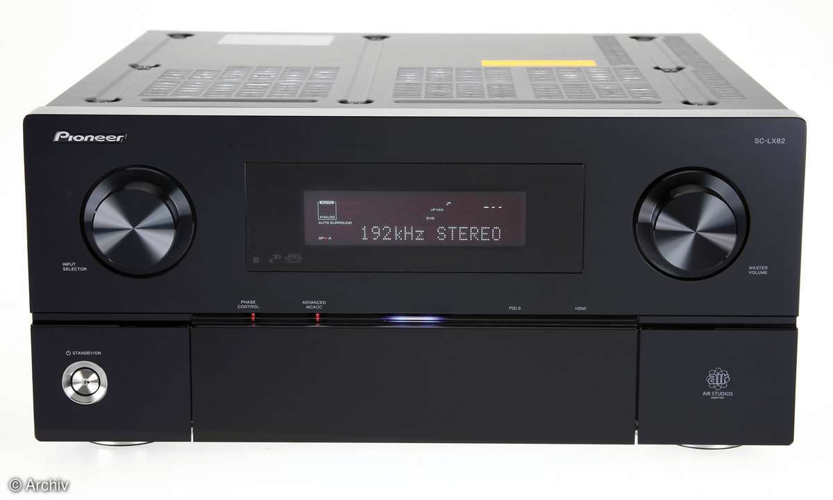 Test Surroung: AV-Receiver