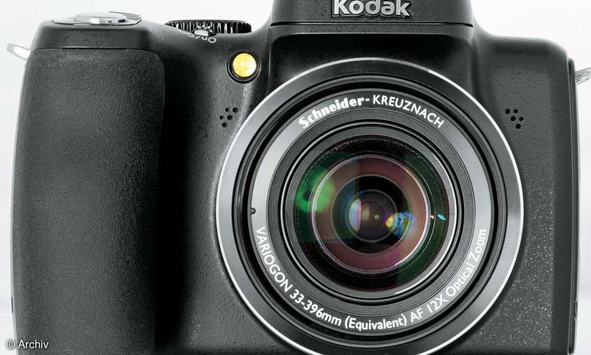 Kodak EasyShare Z1012 is Front