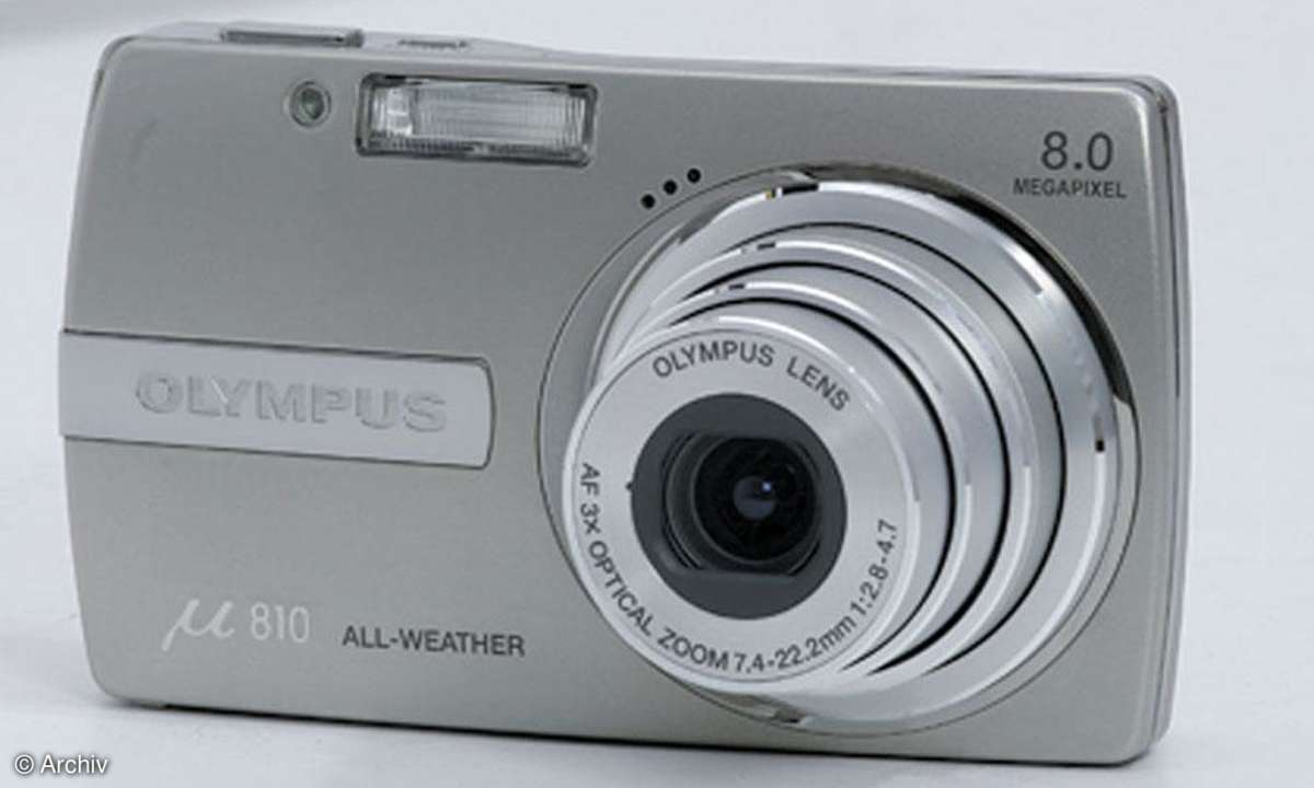Olympus µ 810 Vorderansicht