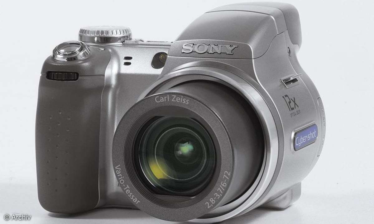 Sony Cybershot DSC-H2 Vorderansicht
