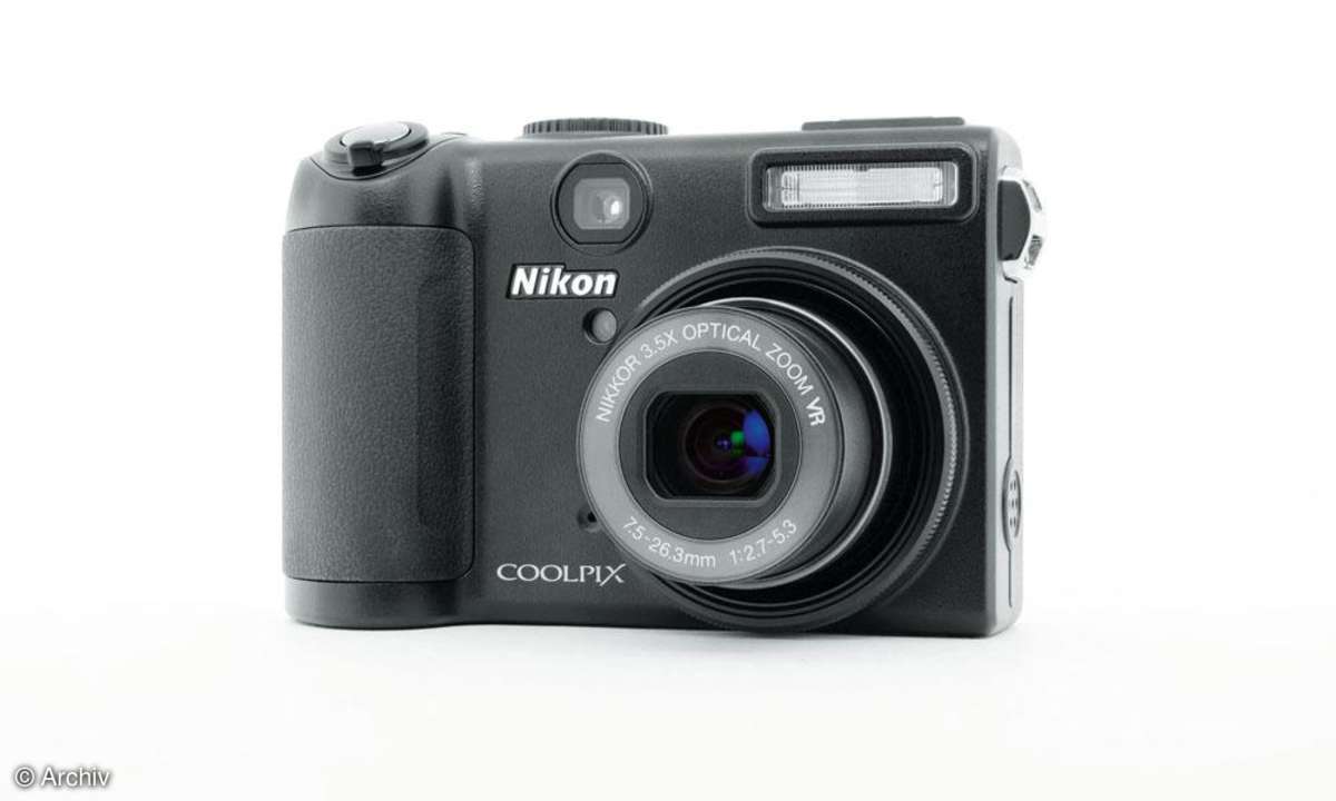 Nikon Coolpix P5100 Vorderseite