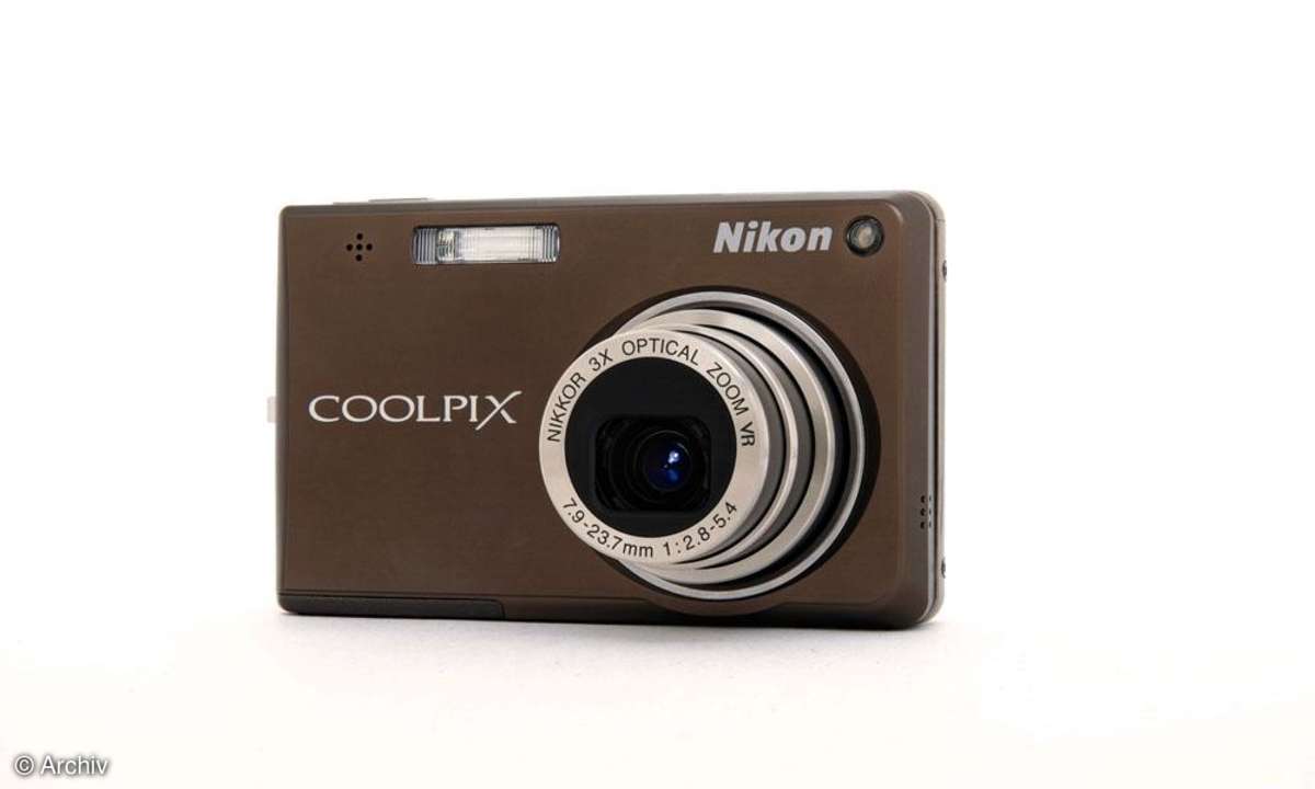 Nikon Coolpix S700 Vorderseite