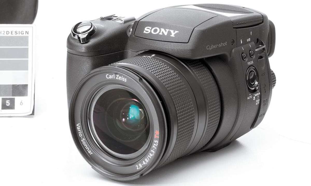 Sony Cybershot R1 Vorderseite