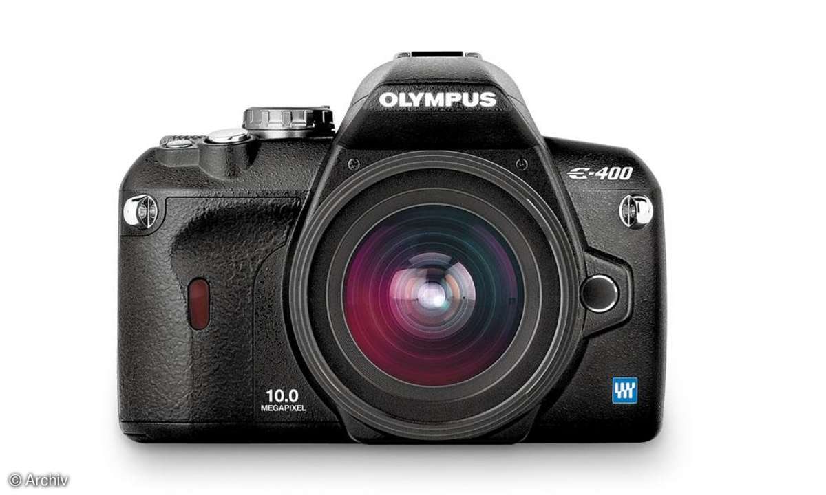 Olympus E-400 Vorderseite