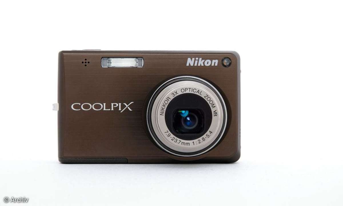 Nikon Coolpix S700 Vorderseite
