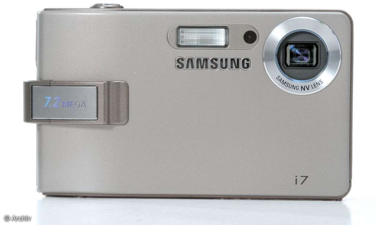 Samsung i7 frontal