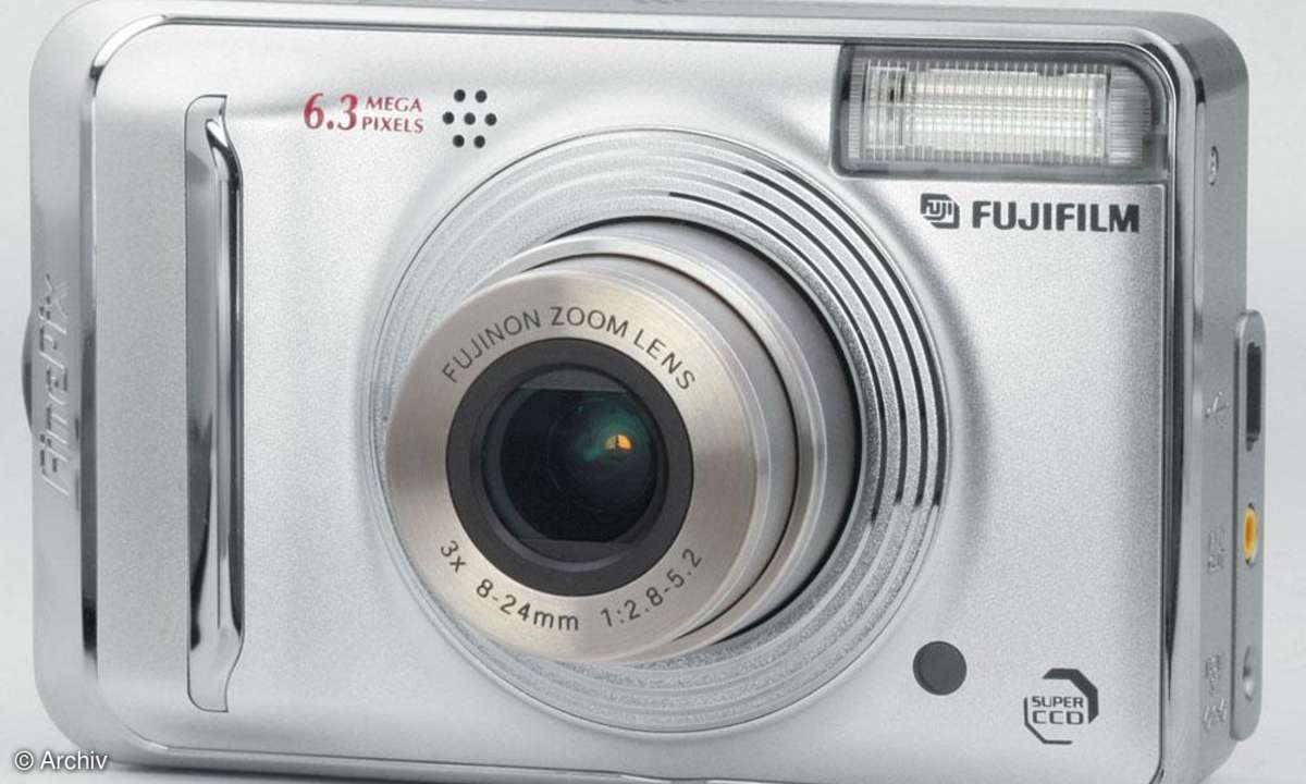 Fujifilm FinePix A600 Vorderseite