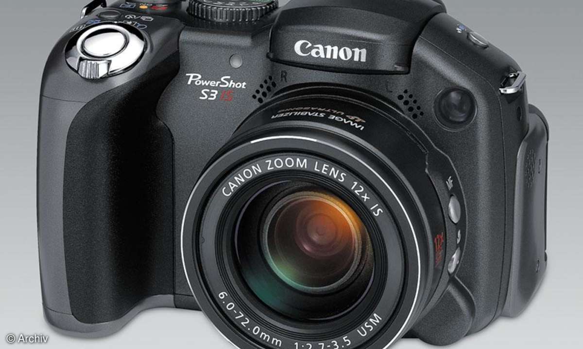 Canon Powershot S3 IS Vorderansicht