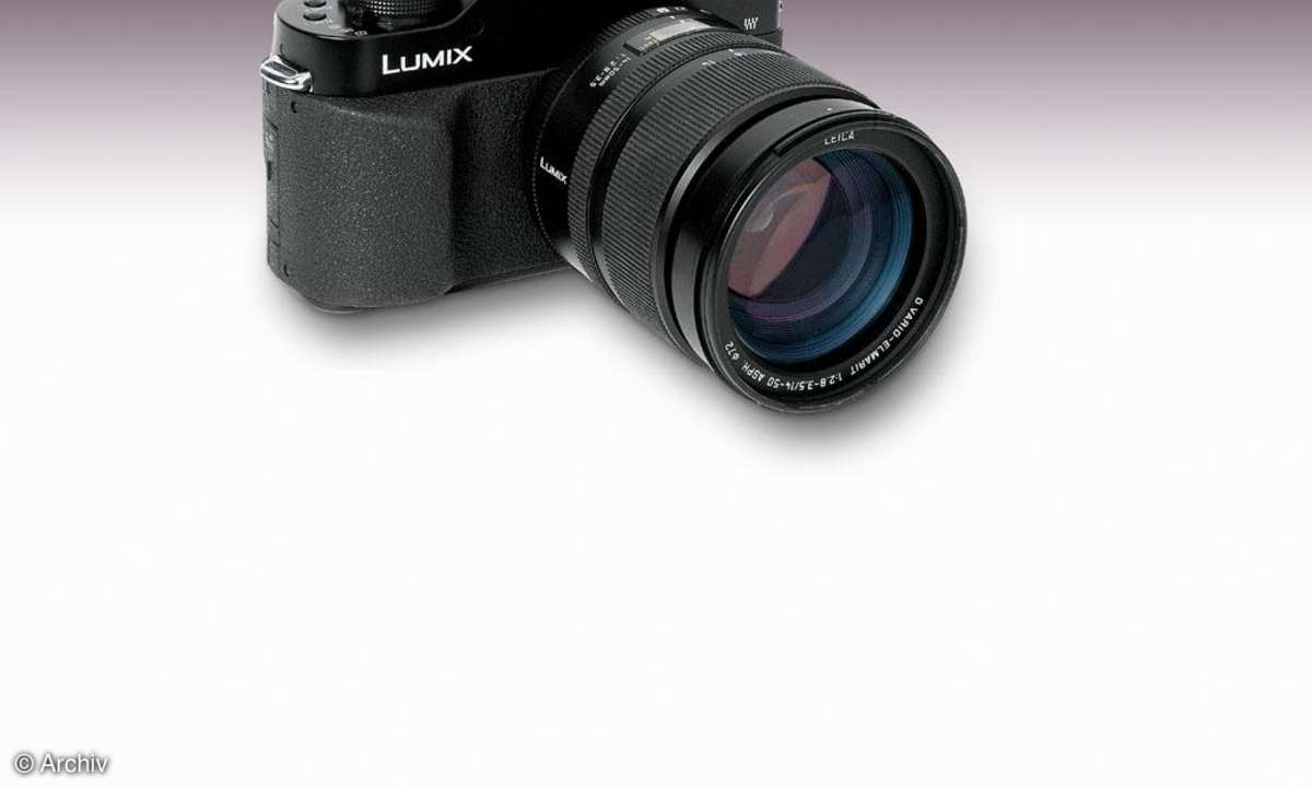 Panasonic Lumix DMC-L1 Vorderseite