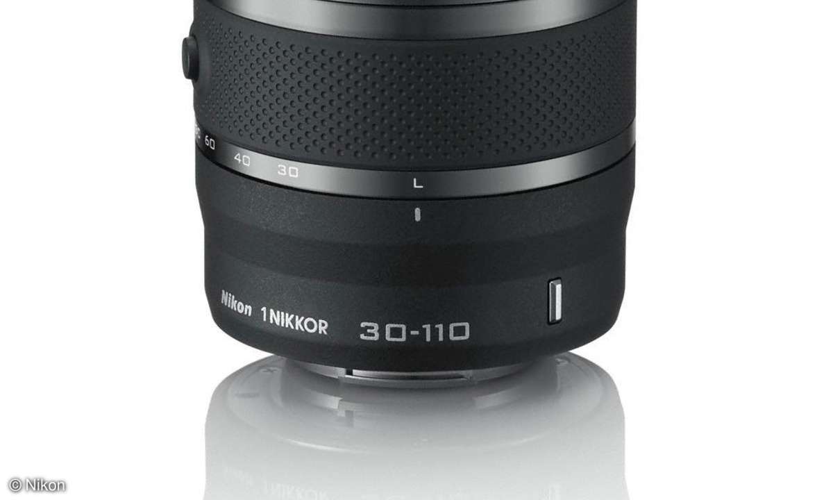 1 Nikkor VR 30-110 f3,8-4,5 BK 2