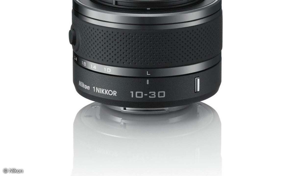 1 Nikkor VR 10-30 f3,5-5,6 BK 2