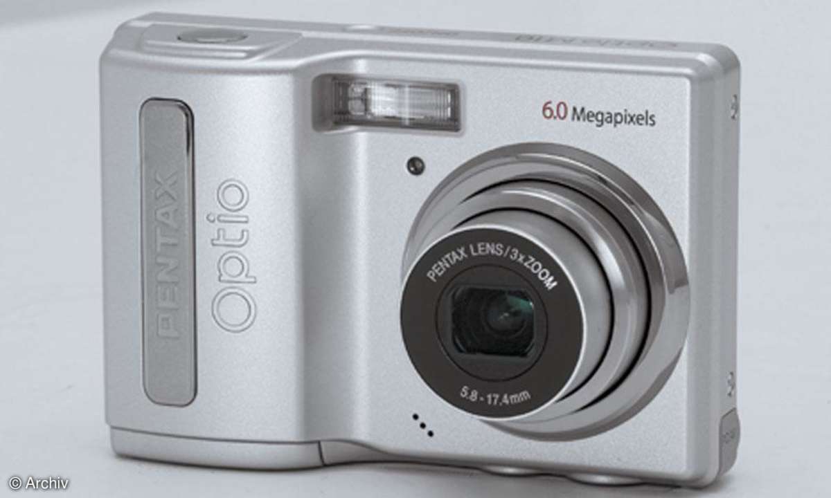 Pentax Optio M10 Vorderansicht
