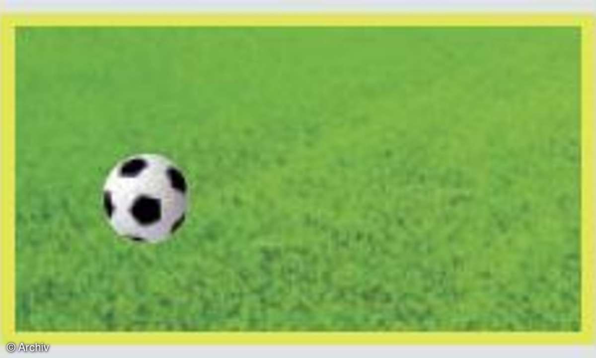 Fußball im Feld