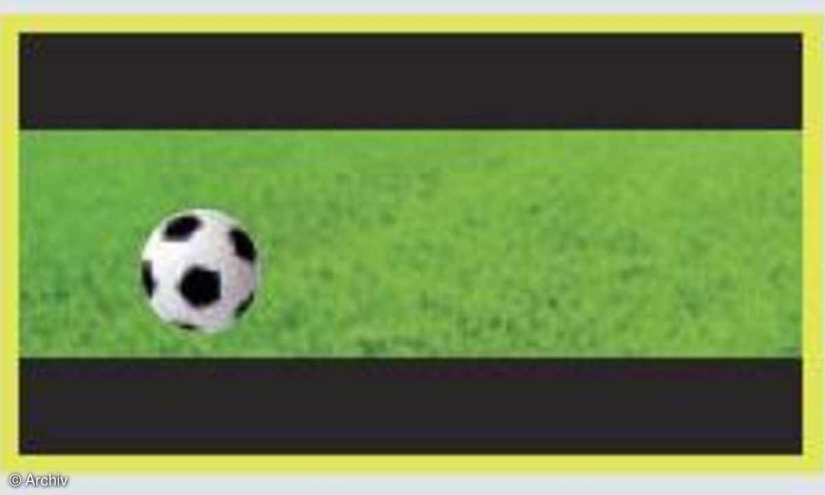 Fußball im Feld