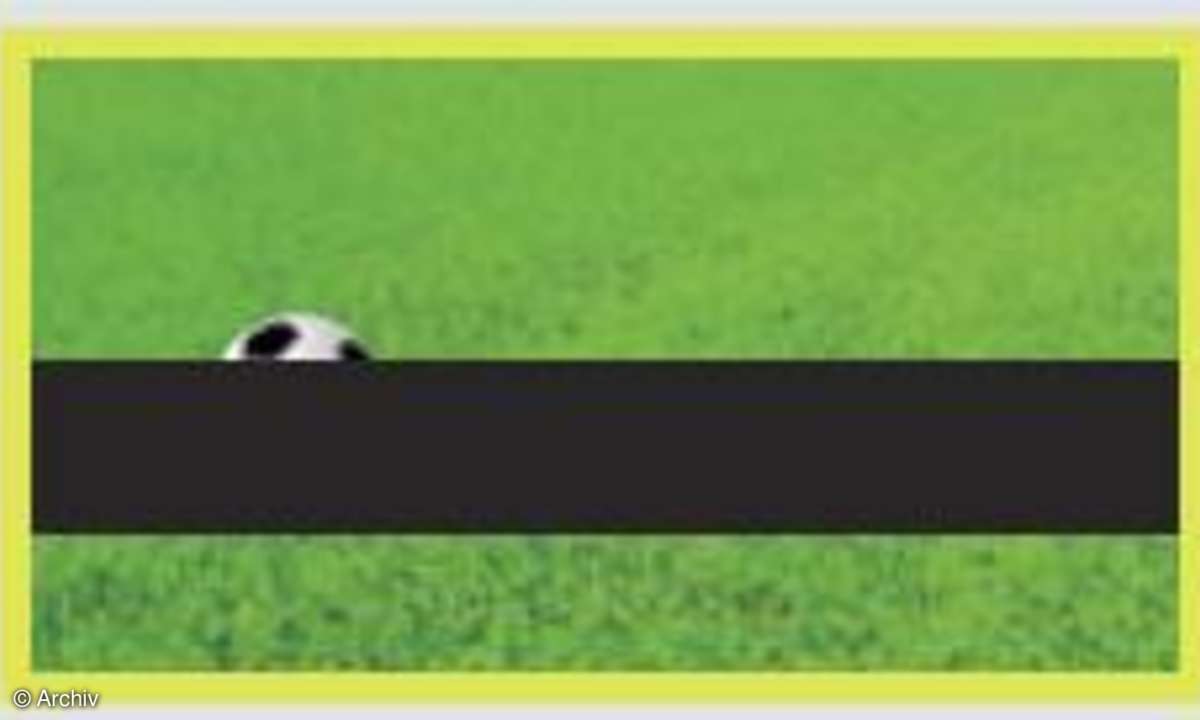 Fußball im Feld