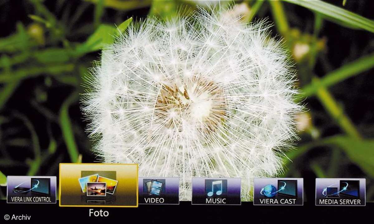 Der Panasonic TX-L37D25E in Bildern