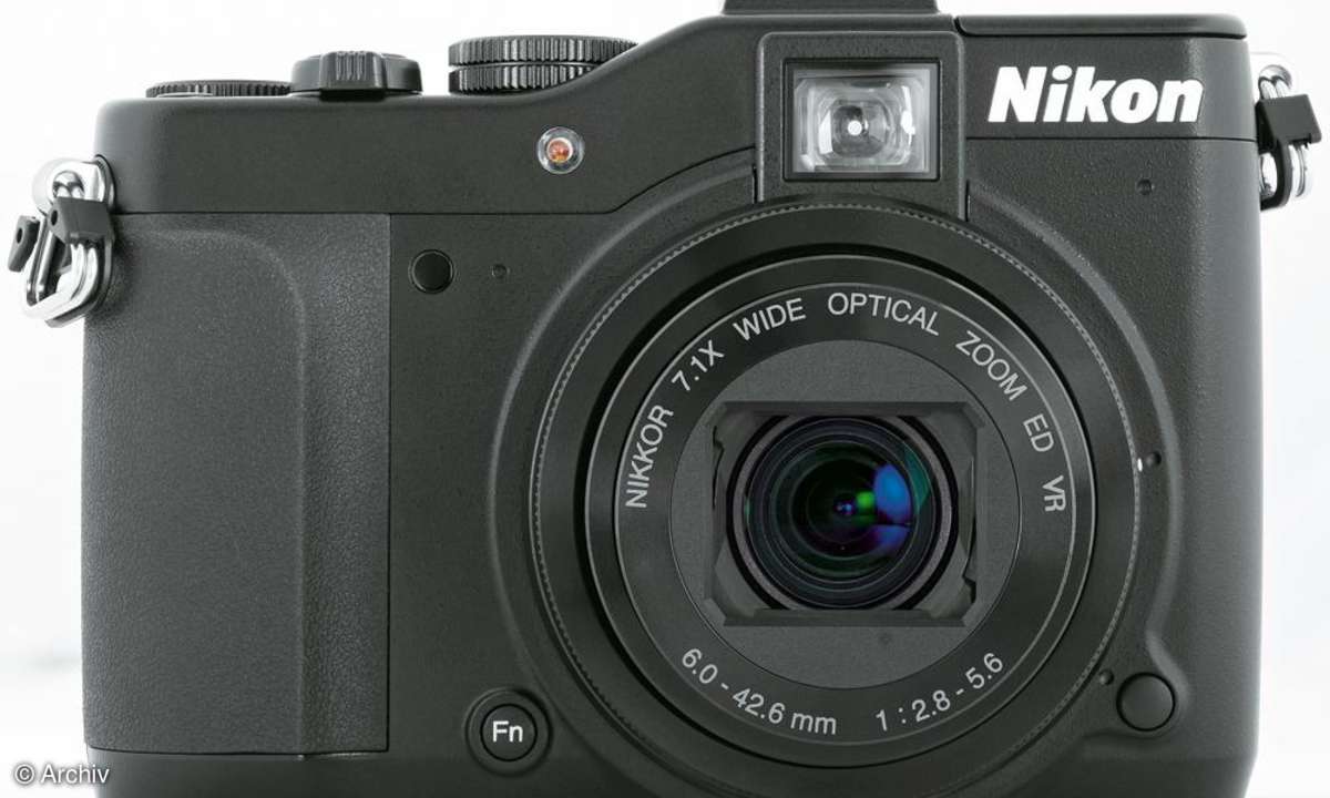Nikon Coolpix P7000