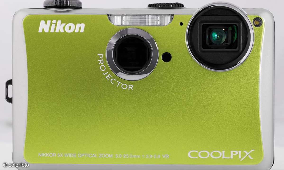 Nikon Coolpix S1100pj