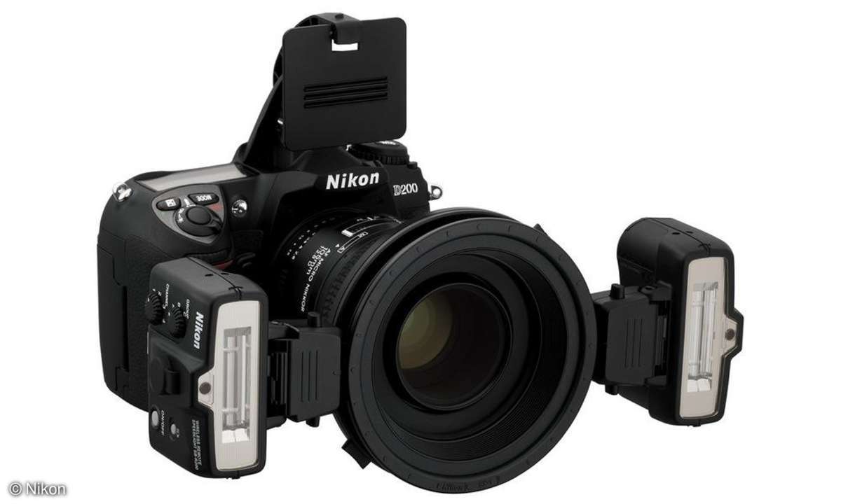 Nikon Makroblitz System R1