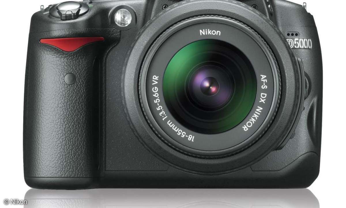 Nikon D5000