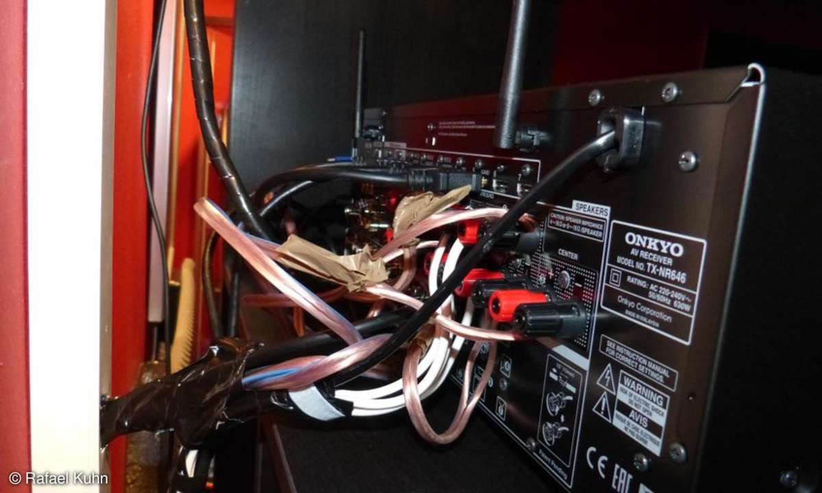 Onkyo TX-NR646 angeschlossen