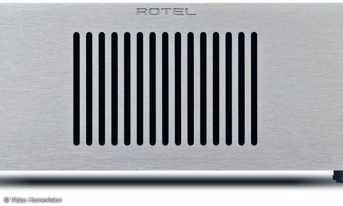 Rotel RB-1582