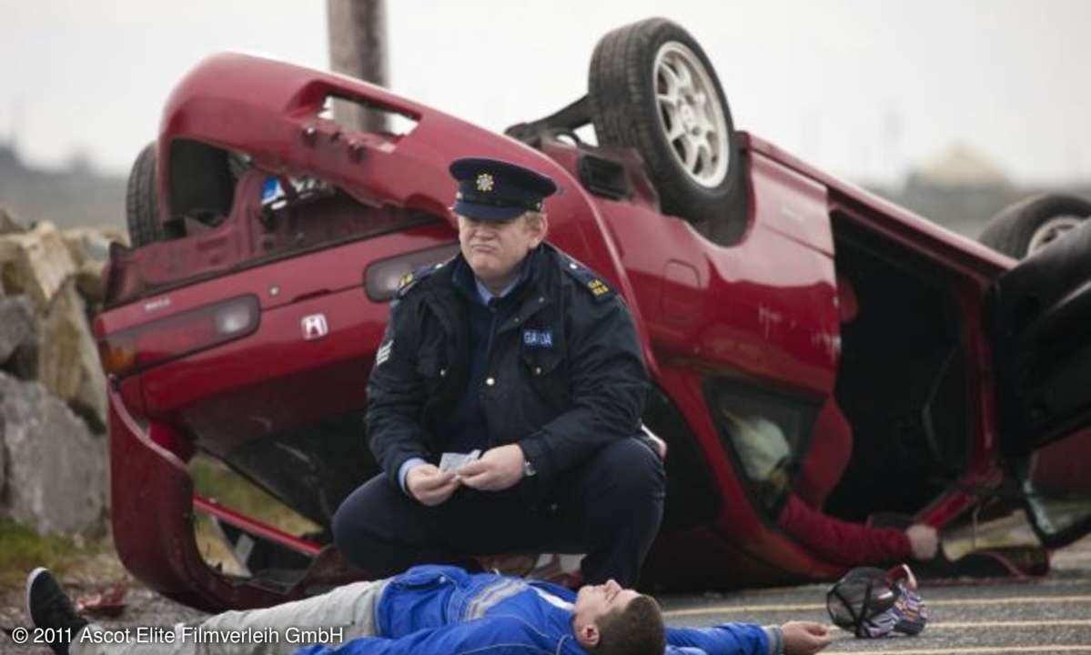 Im Leben von Sergeant Gerry Boyle (Brendan Gleeson) häufen sich plötzlich de Zwischenfälle.