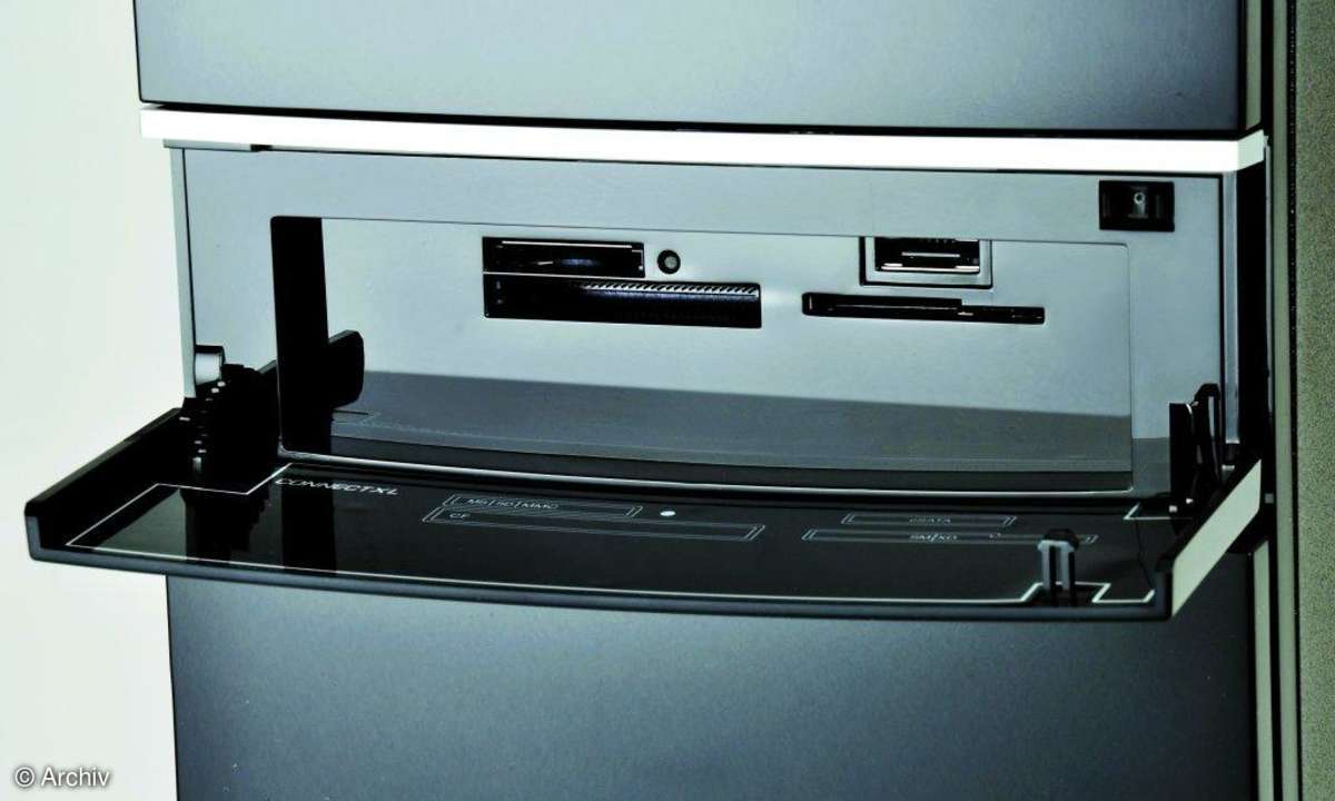 Medion Akoya P5330 D - Kartenleser und eSATA