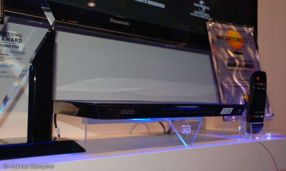 Panasonic DMP-BDT320