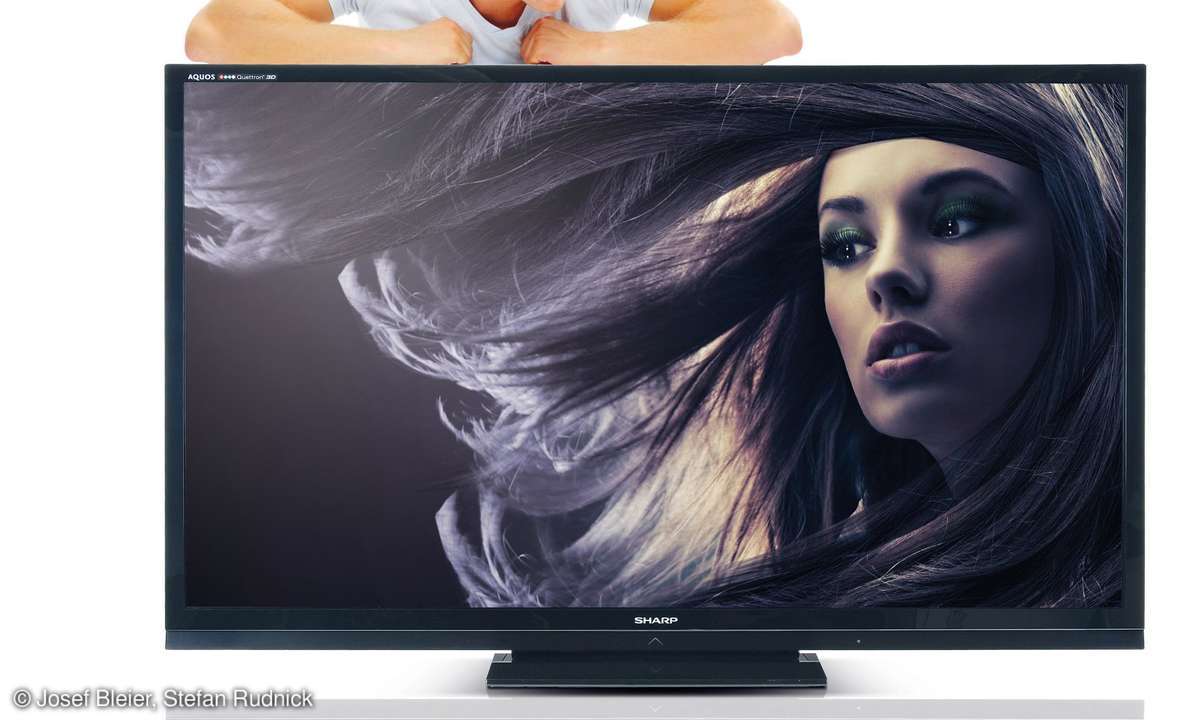 70-Zoll TV: Sharp LC-70LE835E