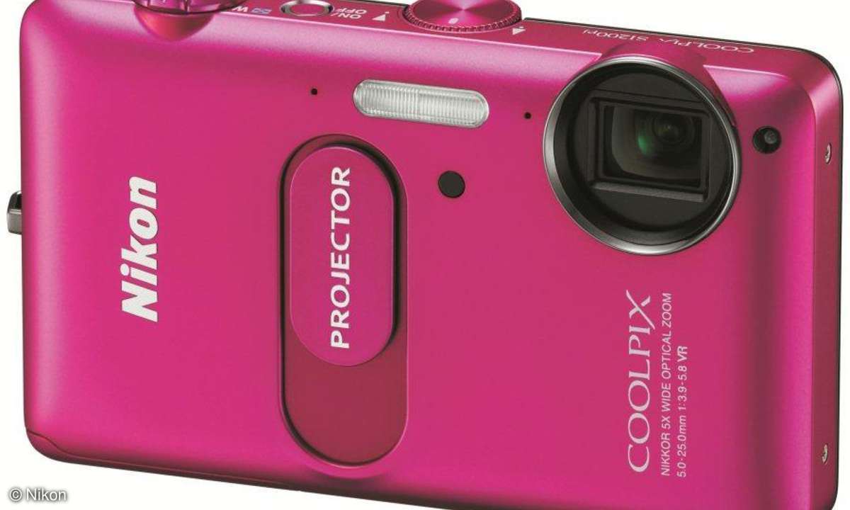 Nikon Coolpix S1200pj