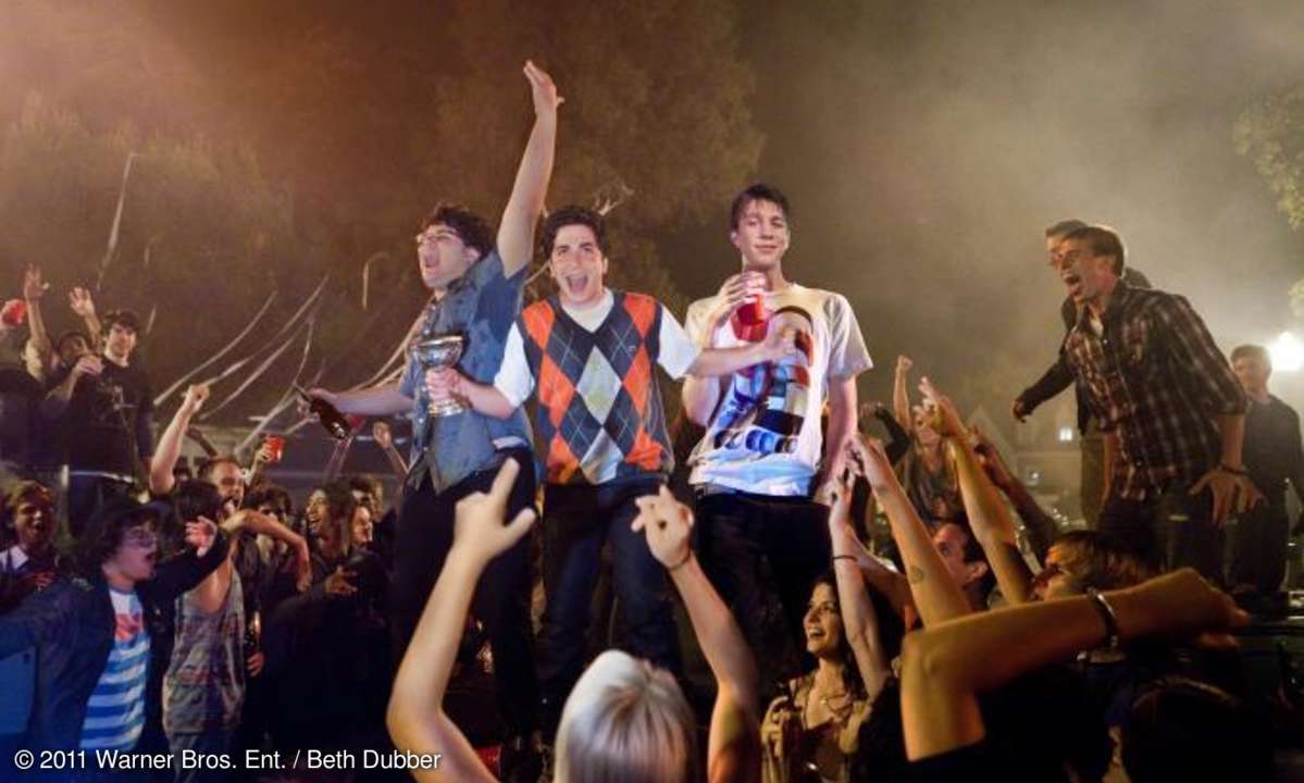Es soll ihre Nacht werden: Thomas (Thomas Mann, rechts), Costa (Oliver Cooper) und J.B. (Jonathan Daniel Brown, links) wollen sich in der High-School-Rangordnung nach oben feiern.