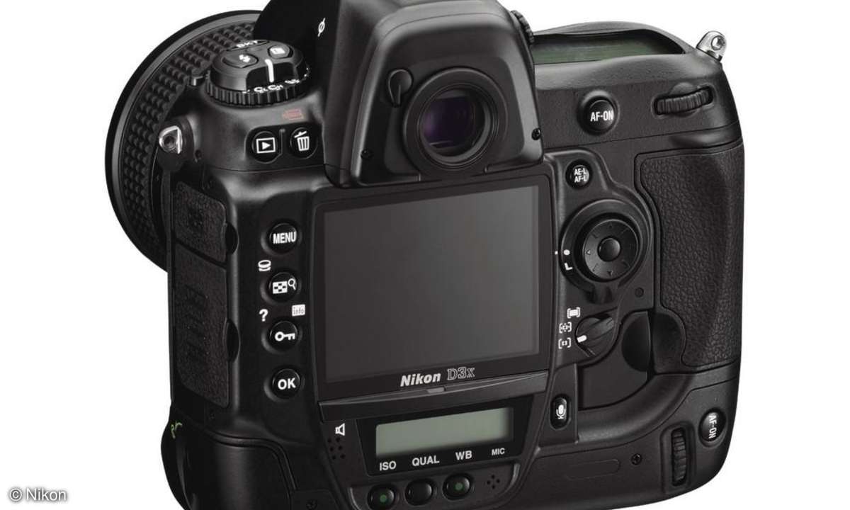 Nikon D3x