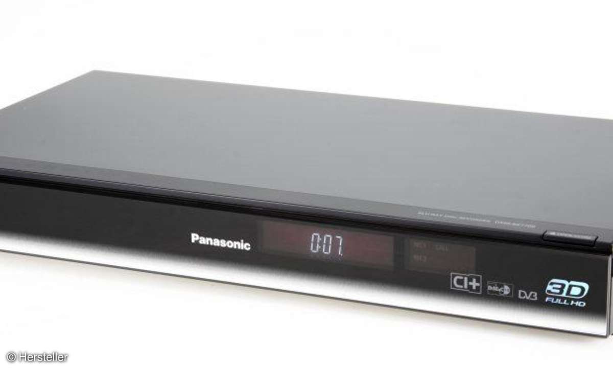 Panasonic DMR-BST700